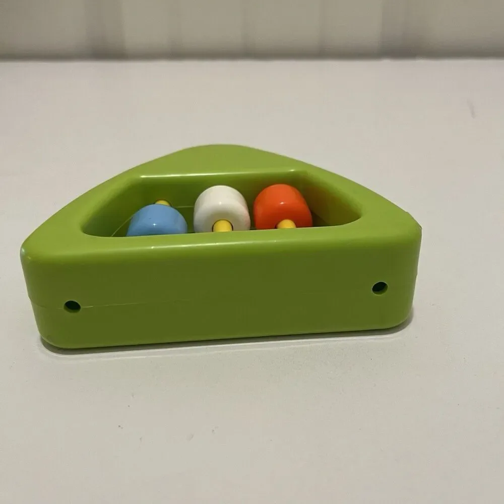 VINTAGE 1978 FISHER PRICE GUS THE WALRUS TUB N POOL TOY RATTLE ABACUS Green